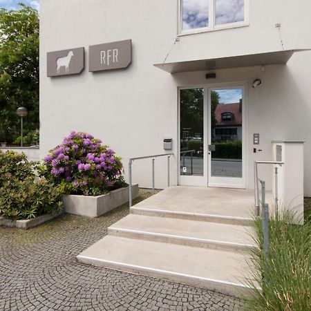 Room For Rent Unterhaching Exterior photo