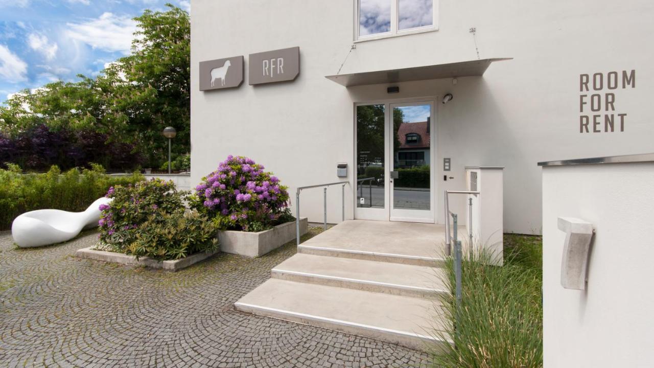 Room For Rent Unterhaching Exterior photo